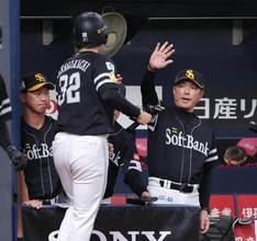 【ソフトバンク】３年連続２４度目のリーグ優勝！　福岡移転後初の３連覇達成　今季最長更新の９連勝で圧倒　小久保裕紀監督は史上３人目の就任１年目から３連覇　歓喜の胴上げ７度