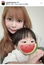 双子出産から１年の中川翔子、「そっっっくり」「遺伝子って面白い」！親子ショット「同じ所にホクロが」などと反響