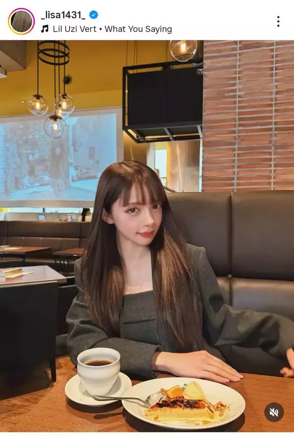 ＷＢＣ代表のモデル妻が「ほんまに可愛い」と反響…広島・小園海斗内野手と結婚した渡辺リサ