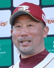 【楽天】 狭くなる本拠地を想定してコーン設置　三木肇監督「特に守備はイメージを…」