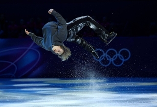 【五輪】マリニン、失意の五輪デビューから再びファンの前へ　万雷の拍手に両手で顔を覆い感極まる　４回転ジャンプも披露…エキシビション