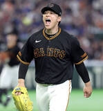 「巨人・高梨雄平がお父さんでライデルはおじさん！？…絆の救援リレー、チーム５連勝中のべ２２人でわずか２失点」の画像1