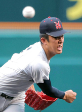 【甲子園】織田翔希、６回からリリーフ登板　いきなり１５４キロ　スタンドから大歓声と拍手…逆転直後にクローザー起用