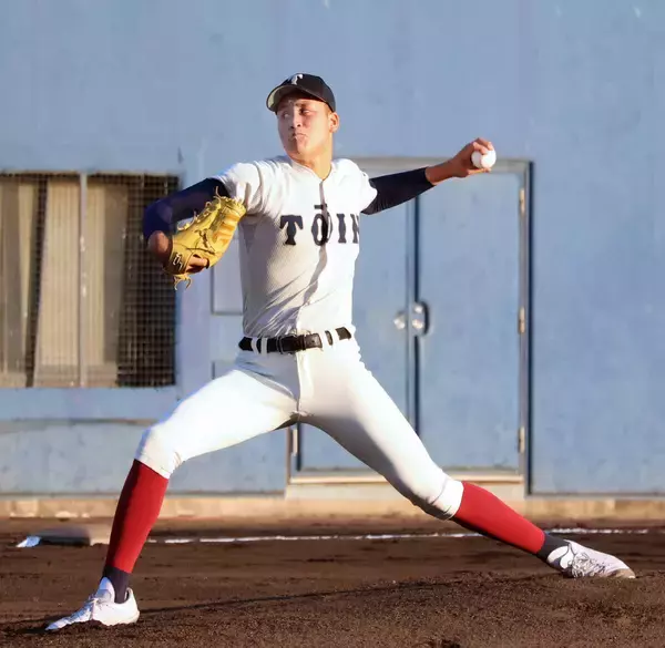 大阪桐蔭・川本晴大が自己最速タイ！１５２キロで履正社にコールド勝ち　センバツＶ左腕が宿敵相手に圧巻