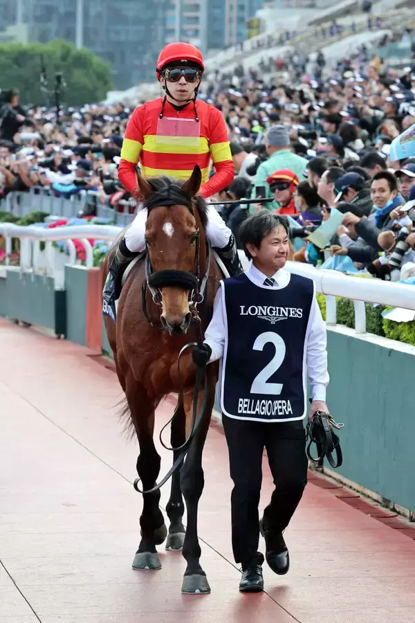 【香港カップ】王者ロマンチックウォリアーに真っ向勝負もべラジオオペラ２着