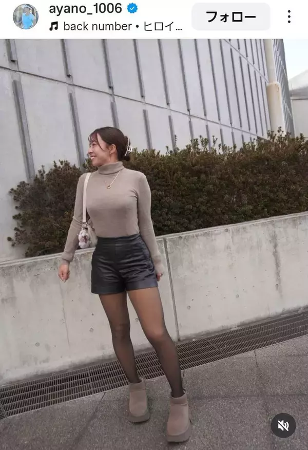 私服のプロテニス選手が「けしからん」「美しさ爆発」「たまらん！」「すらっと伸びた足」「スタイル抜群」と絶賛の園田彩乃