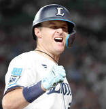 「【西武】ネビンが「背中の張り」で別メニュー調整　西口監督は「レギュラーはネビンだけ」と明言済み」の画像1