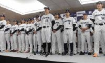 【ハヤテ】富士山の日に静岡駅で出陣式　ＮＰＢ復帰目指す前阪神・野口恭佑「勝利に貢献する」来月１４日開幕