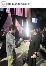 「こういうのが見たかった！」ＢＴＳ、わちゃわちゃ「待ち時間の過ごし方」に反響「いやされるわ～」…現在ワールドツアー中