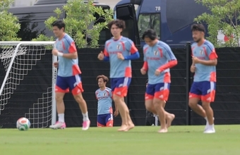 【Ｗ杯】久保建英、ブラジル戦で３戦ぶりにチームに帯同　ベンチ入りも決定的か　練習拠点引きあげのため同行しながらリハビリ続ける