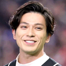 新田真剣佑、芸能事務所「Ｃｒｏｓｓｏｖｅｒ」所属発表「全力で突き進んでいきます」冨永愛やＵＴＡらが在籍