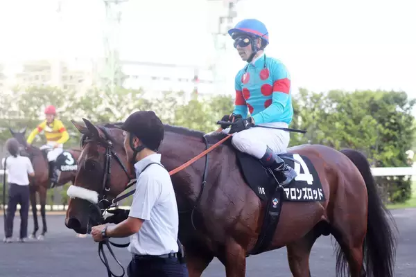 【福島１０Ｒ・猪苗代特別】超良血アロンズロッドは猛追も頭差及ばず２着　初コンビの戸崎騎手「力はあります」