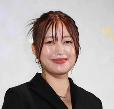 坂本美雨、名前の由来に父説と母説が！…近影にネットは「父・龍一にそっくり」「綺麗」「最強の音楽一家だな」