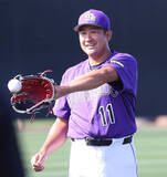 「菅野智之がロッキーズでキャンプイン　いきなり足滑らせヒヤリも「いい１年になれば」」の画像1