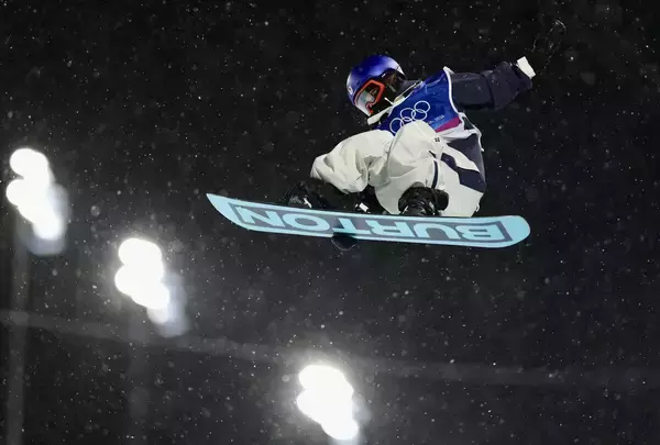 【五輪】スノボ銅の小野光希　母に伝えた決意からすべてが始まった…涙、涙の先に表彰台