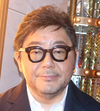 アイドルプロデュース、同一クールに違う路線のドラマ…秋元康氏のプロデュース力とは