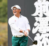 「宮里優作「とにかく上だけを目指して」　９年ぶり勝利へ３差８位で最終日へ」の画像1