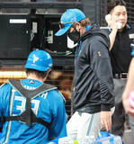 「【日本ハム】新庄監督「ちょっとうまい中学生でも捕れてた」二塁・カストロのまさかの落球に嘆き…セパ断トツ２６失策で最下位転落」の画像1