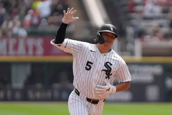史上初のシーズン日本人１００本塁打！村上宗隆のポール直撃２６号で快挙…大谷２６＋村上２６＋岡本２４＋誠也１９＋正尚５＝１００発
