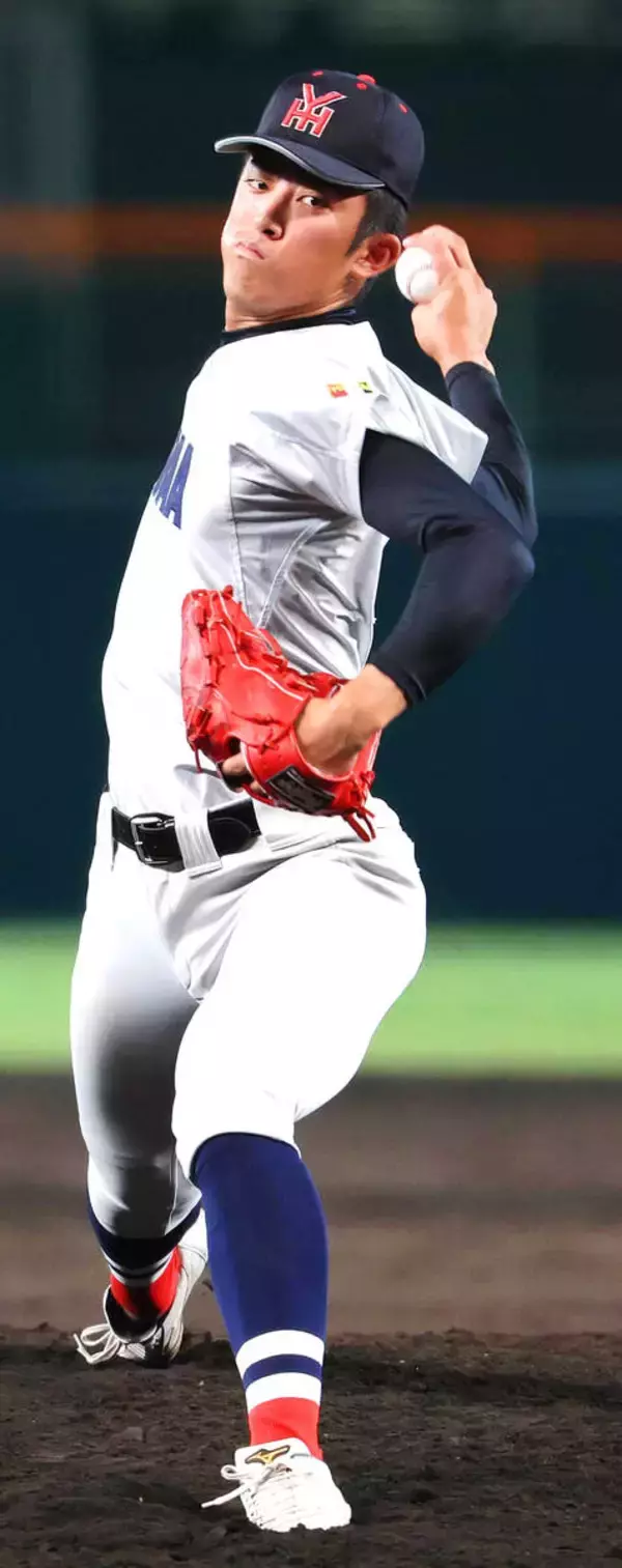 【甲子園】「自分なら抑えられる」横浜・織田翔希が救援で無死満塁斬り、聖地最速１５６キロに大歓声　“大怪物”への進化を後押しした指揮官の変化