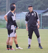 【サッカーＵ２１】因縁の北朝鮮戦へ…前回は危険タックル、給水ボトル強奪、威嚇と愚行連発　大岩剛監督「いかにピッチの上でプレーに集中するか」…アジア大会