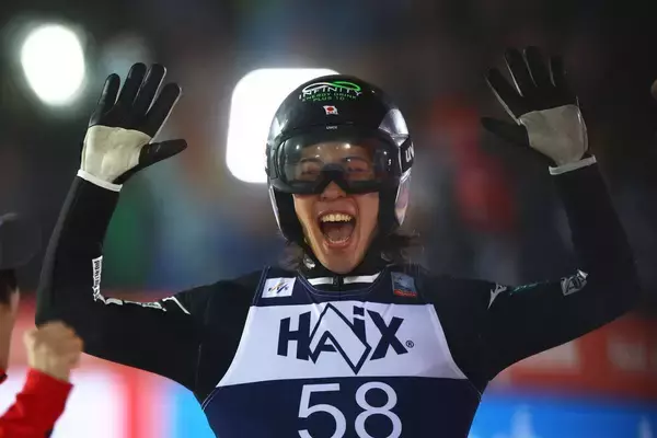 【ジャンプＷ杯】二階堂蓮が２位で自身２度目の表彰台　３位に入ったエース小林陵侑との二枚看板で初の同時表彰台