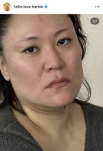 「あごにひじき柱」バービー、夫撮影のおもしろアクシデントを投稿！