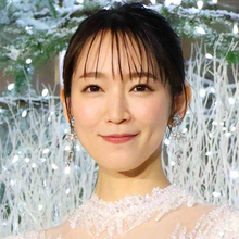 吉岡里帆「ジャンボ兄弟」豪華すぎるメンバーと集合ショット！「ガチの兄弟みたい」「楽しそう」と大反響