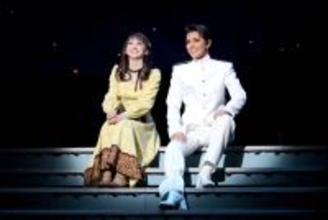 音彩唯＆朝美絢　雪組新時代幕開け…コミック原作「波うららかに、めおと日和」３０日まで上演中