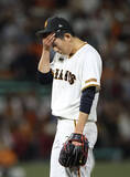 「【巨人】先発・戸郷翔征　４回満塁ピンチから逆転許しガックリ　今季初勝利へ力投も」の画像1