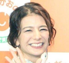 スザンヌ、熊本の豪華な自宅マンションを披露も「カーテンは常に開いてる状態。ソファーでお昼寝したりすると…」
