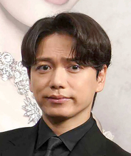 山崎育三郎、自身プロデュースのボーイズグループがテレビ初生歌唱　ＴＢＳアナに先に泣かれてしまい「自分が泣こうと思っていたんですけど」…「ＴＨＥ　ＴＩＭＥ，」