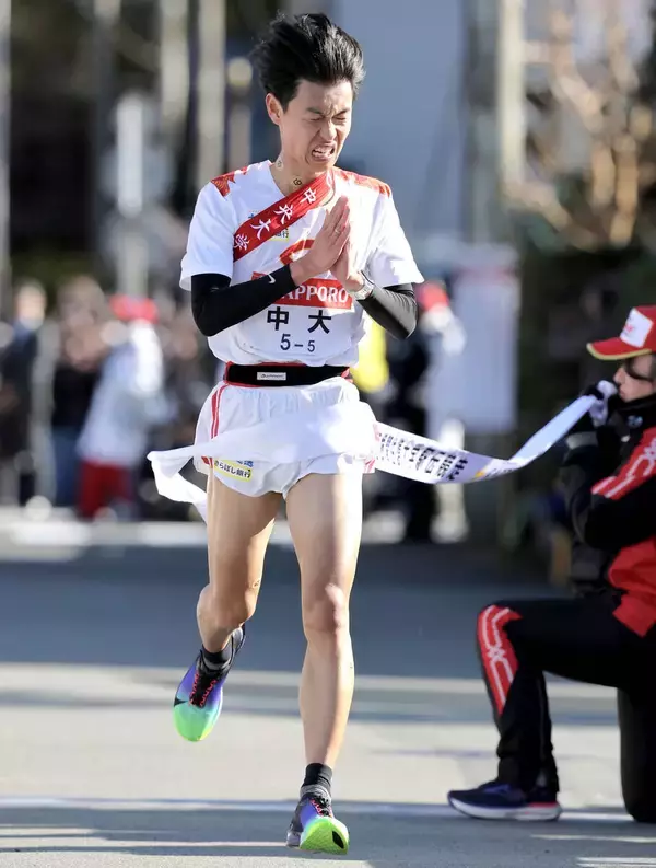 【箱根駅伝】中大・藤原正和監督「７、８、９区で勝負を決めてしまいたい」往路３位から吉居駿恭らで逆転Ｖ狙う