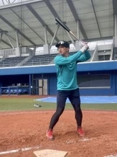 【楽天】 小郷裕哉がソフト・近藤モデルのバット導入中「扱いやすい」打率１割７分３厘からＶ字復活へ