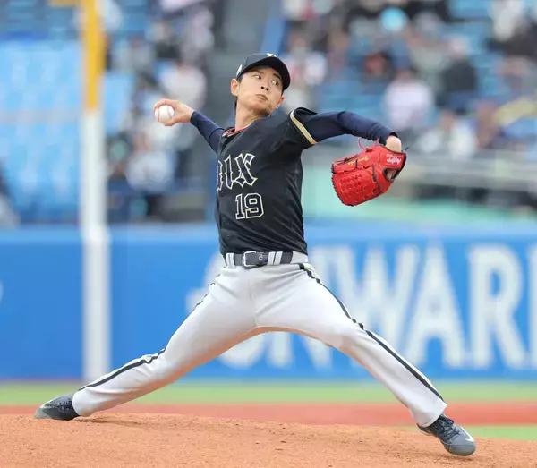 【オリックス】先発再転向の山岡泰輔が５回５安打２失点４奪三振で降板　最速１４４キロをマーク