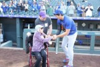 大谷翔平が駆け寄ってサインに握手…デンバーでの“神対応”　「本当に夢みたい」１００歳の日本人女性が感動　１９歳で被爆「もう少しで死ぬところだった」　毎日の野球中継が生きがい