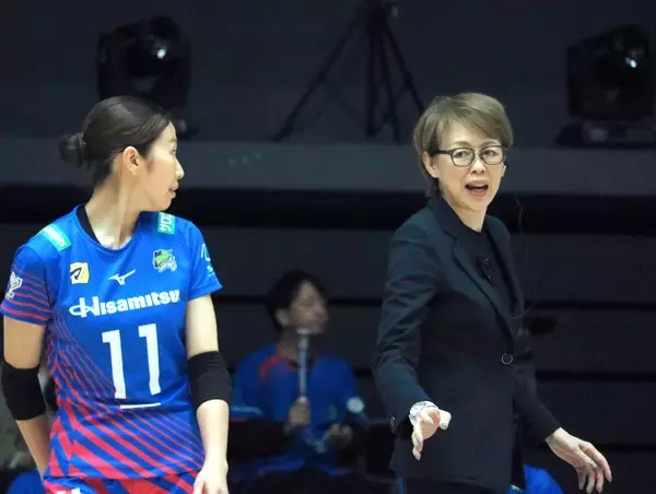 【バレー】初優勝のＳＡＧＡ久光・中田久美監督の指導改革「私も還暦。丸くなった」“令和の闘将”はフレンドリー？