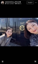 常盤貴子、有名女優との「美しい鉄道旅」オフショット！　「大好きなお二人」「いいね～」