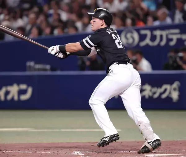 【ソフトバンク】栗原陵矢のバットが止まらない！　２長打３打点で存在感「先発の大津に勝ちをつけてあげられるように」　５月は２６打点の好調維持