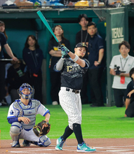 【球宴】佐藤輝明ＶＳ森下翔太　虎中軸の夢対決は先輩に軍配「負けられないなと思った」昨季のキングが威厳示す