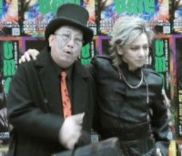 松岡充主演の奇抜なミュージカル「ｕｍｅ」が開幕　「言葉で簡単に説明できないから、こういう総合芸術やってる」舞台へのこだわり語る