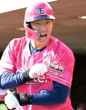 【楽天】 辰己涼介が逆転３ラン　武内から右翼席へ会心の一発　三木肇監督の誕生日に打線が奮起