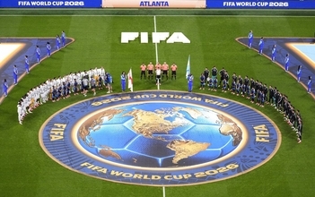 【Ｗ杯】アルゼンチン・サポーターが試合前のイングランドの国歌斉唱をかき消す　歴史的因縁も深い両国対戦で