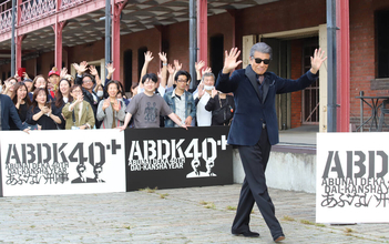 舘ひろし「あぶない刑事」４０周年記念日に新作タイトル提案されるも「ダサいね、それ」とツッコミ