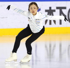 島田麻央「すごい助けられている」ハローキティとカワイイ“共演”が実現！　今季エキシビションでコラボ…京都で練習を公開
