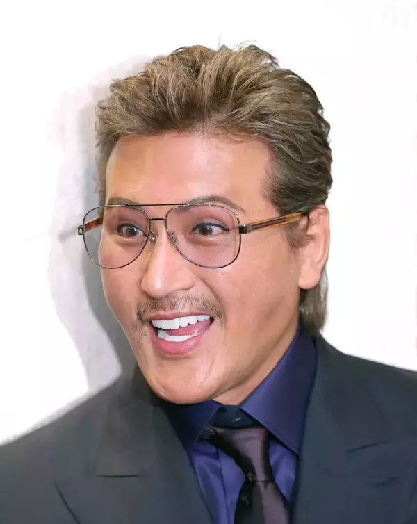 【日本ハム】新庄監督「ドミるばい！！」インスタでスローガンサプライズ発表、清宮新選手会長「キーワードは『圧倒』」