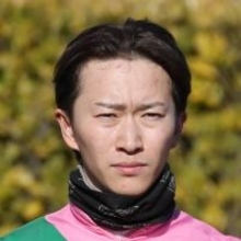 菅原明良騎手は第３腰椎椎体骨折で全治２～３か月の診断　先週日曜の中山９Ｒで落馬負傷