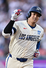 「ミスタージューン」大谷翔平衝撃の６月初アーチ　初回２打席目で日米初ＨＲ…ド軍５年ぶり９点猛攻締めた