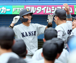 【大学選手権】関大・山本峻輔が４番の仕事　右中間ソロで５４年ぶりＶへリードを広げる