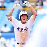 「【高校野球】関東第一・井口瑛太主将　昨夏の悔しさ糧に３安打２打点　東東京３連覇導く」の画像1
